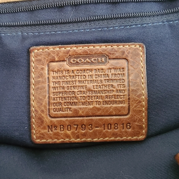 Coach handbag - Picture 3 of 3